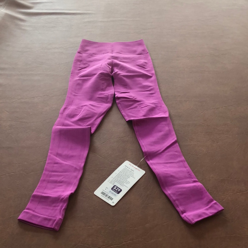 Lululemon leggings!